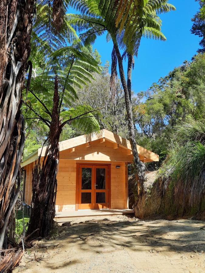 Tawa Cove Cabins Endeavour Inlet Exterior foto