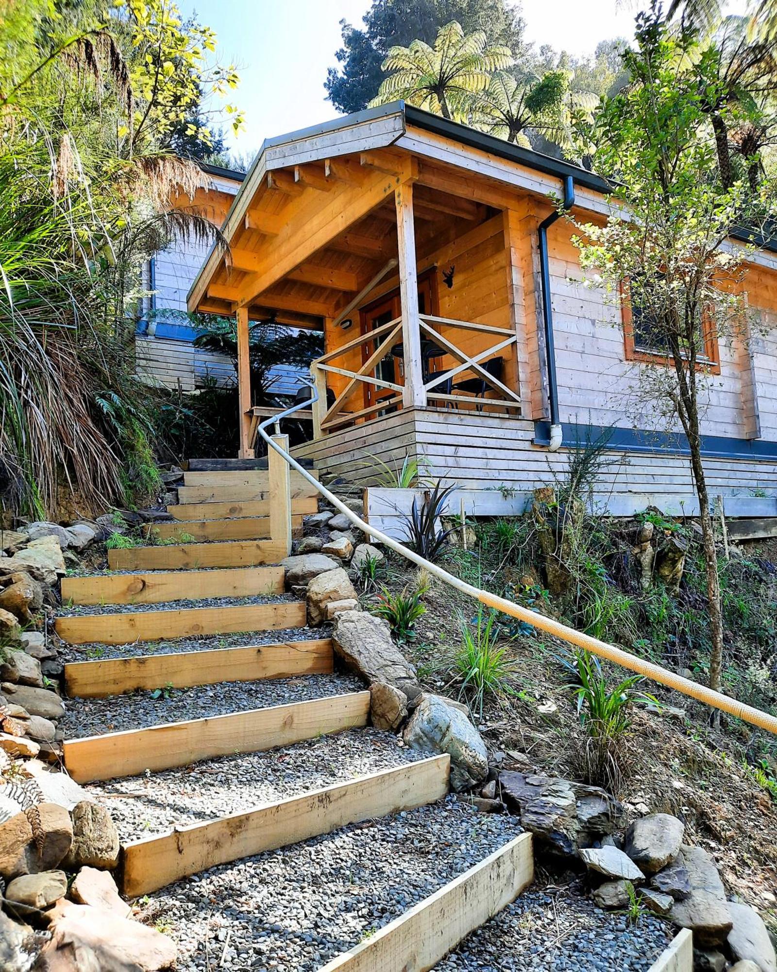 Tawa Cove Cabins Endeavour Inlet Exterior foto
